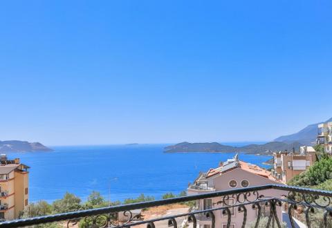 Kaş’ta Deniz Manzaralı Lüks Suite Daire Begonya 5 - V105