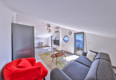 Kaş’ta Deniz Manzaralı Apart Daire Hemera 7 - V118
